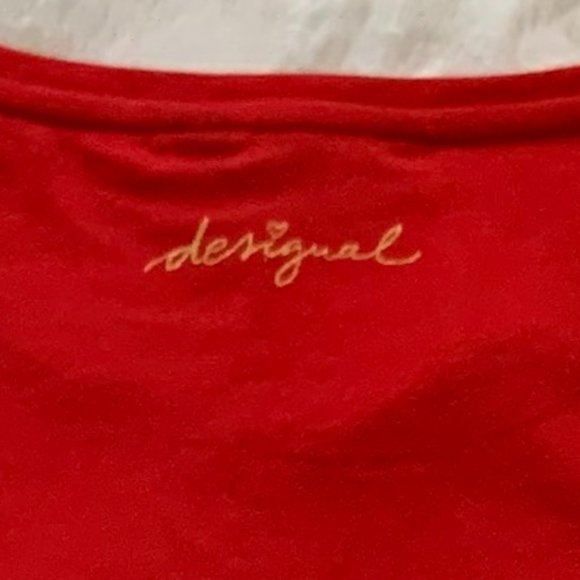 Desigual Short Sleeve Top Red Embroidered Sequin Pig Festive Holiday Size L - Picture 8 of 10